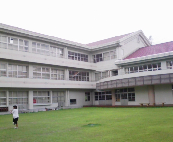 母校1.jpg