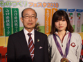 二井知事